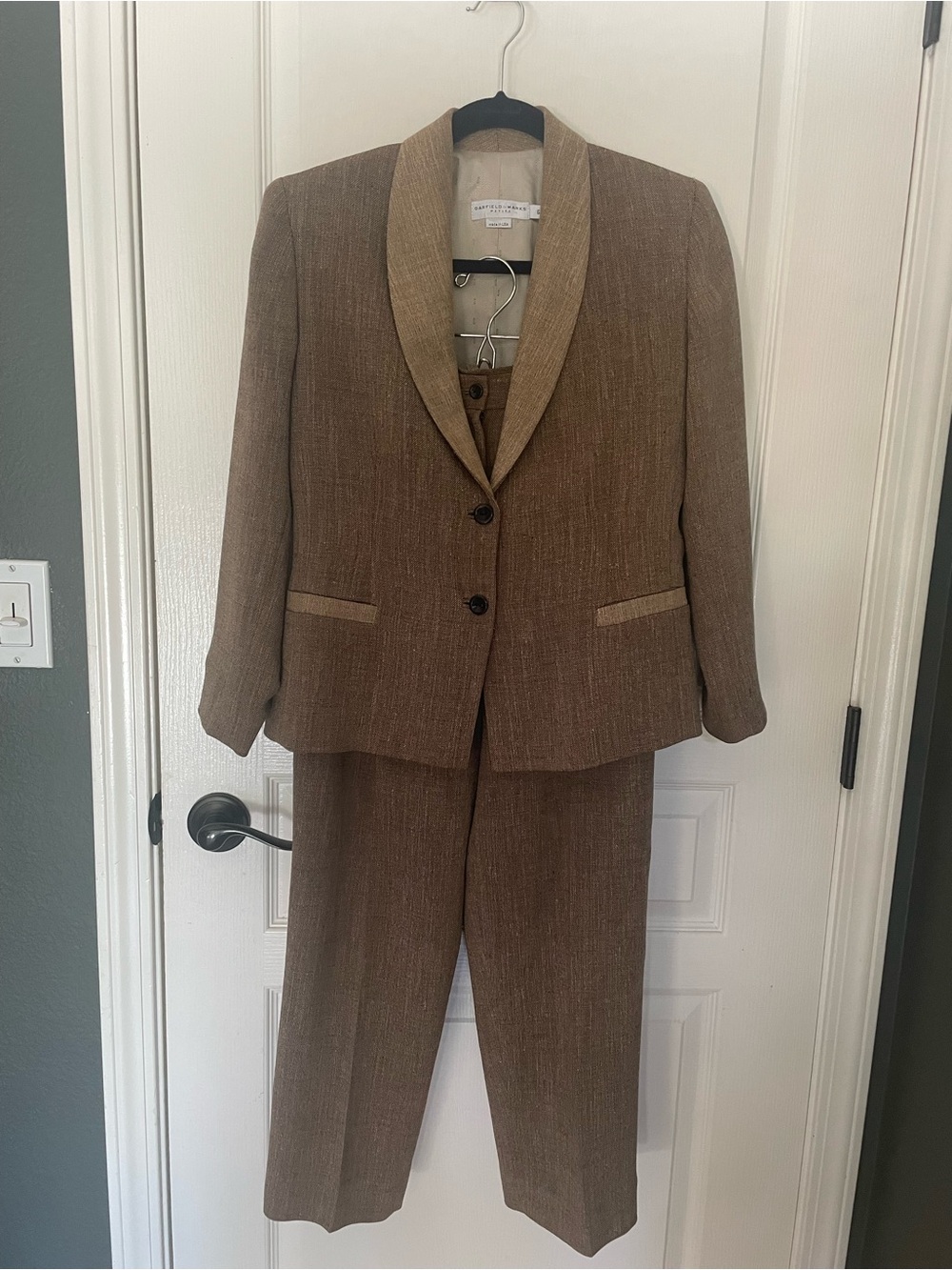 Vintage Garfield & Marks Classic Brown Shawl-Collar Pantsuit